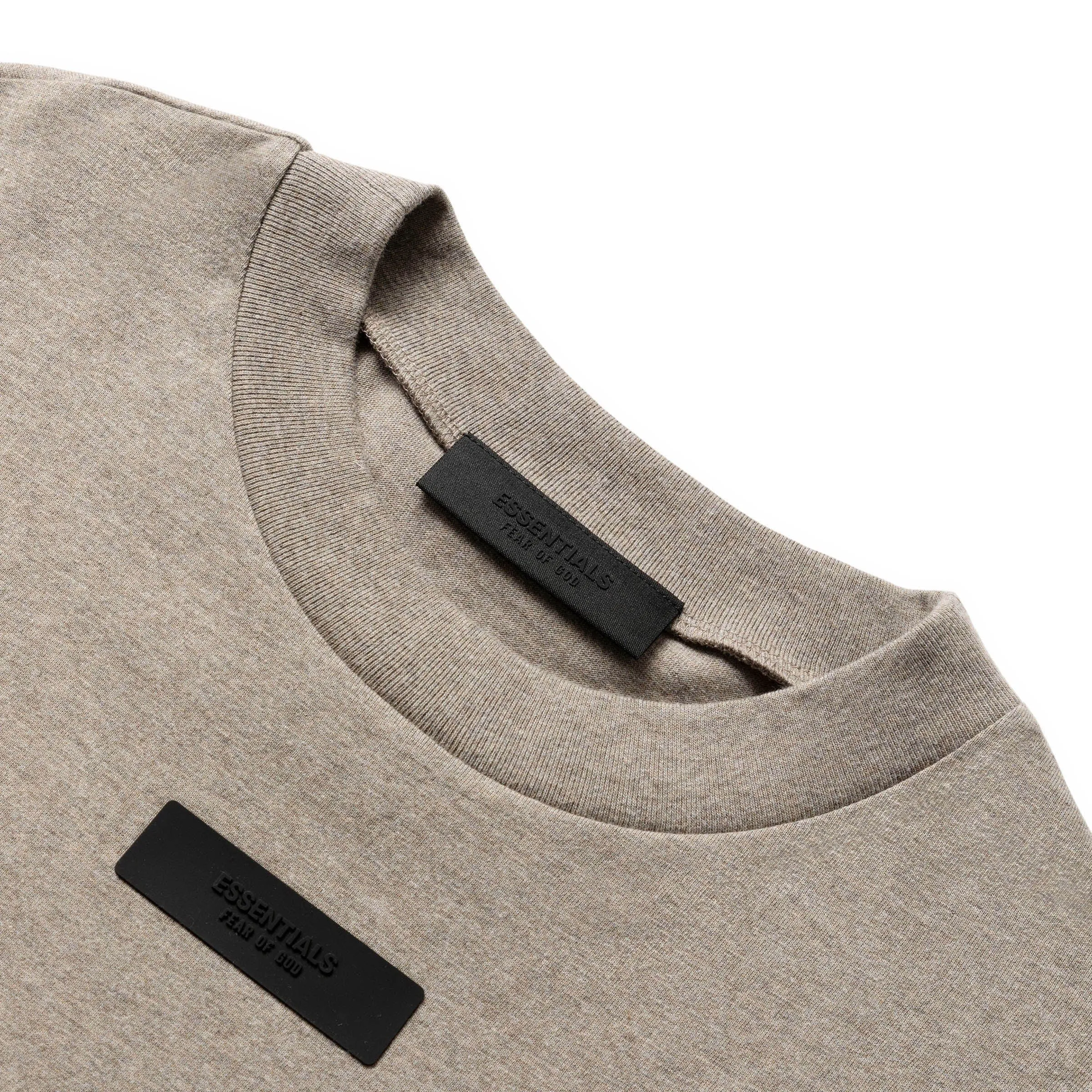 ESSENTIALS LONG SLEEVE T-SHIRT